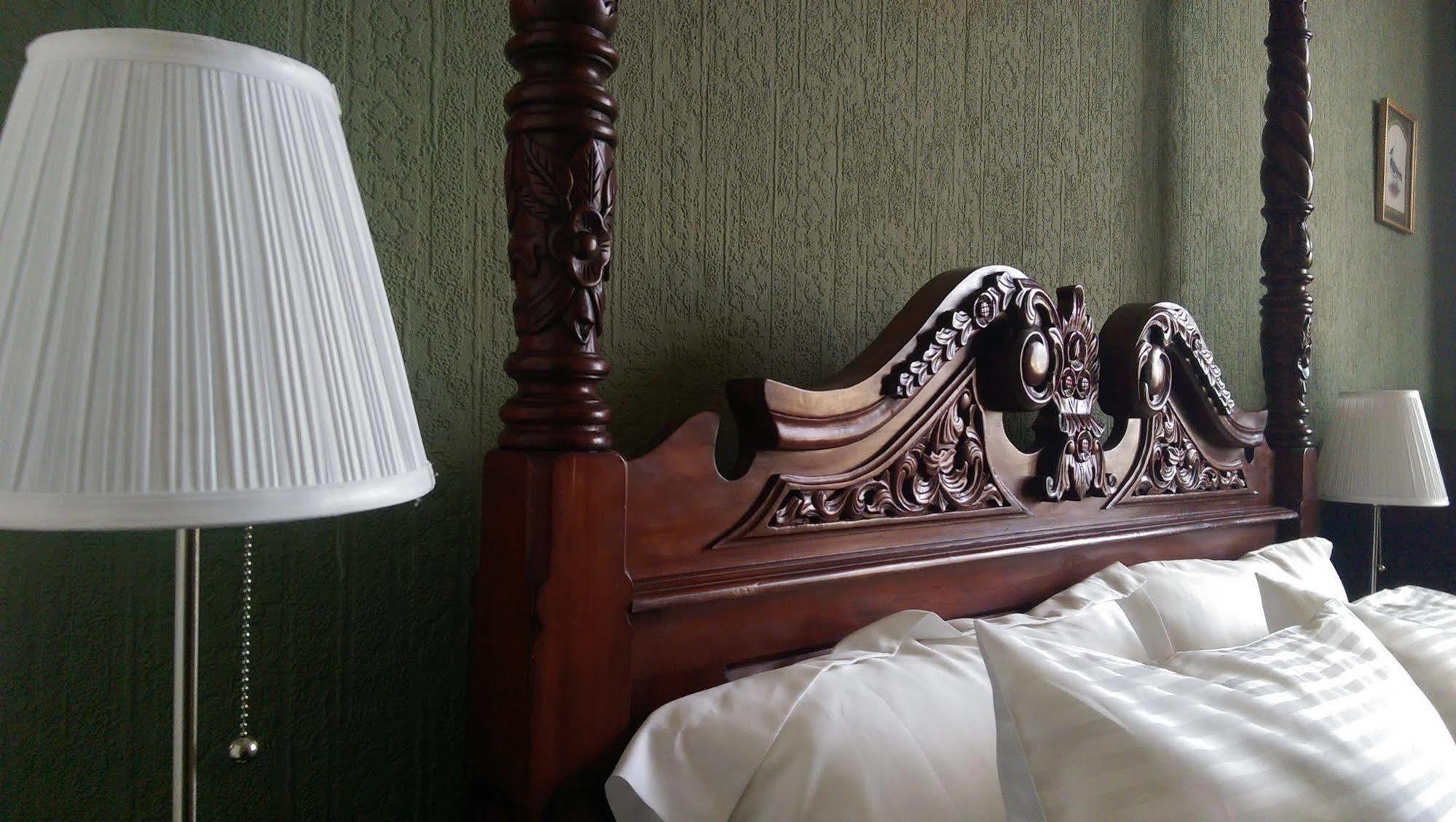 Lochinver Guesthouse Ayr Kültér fotó