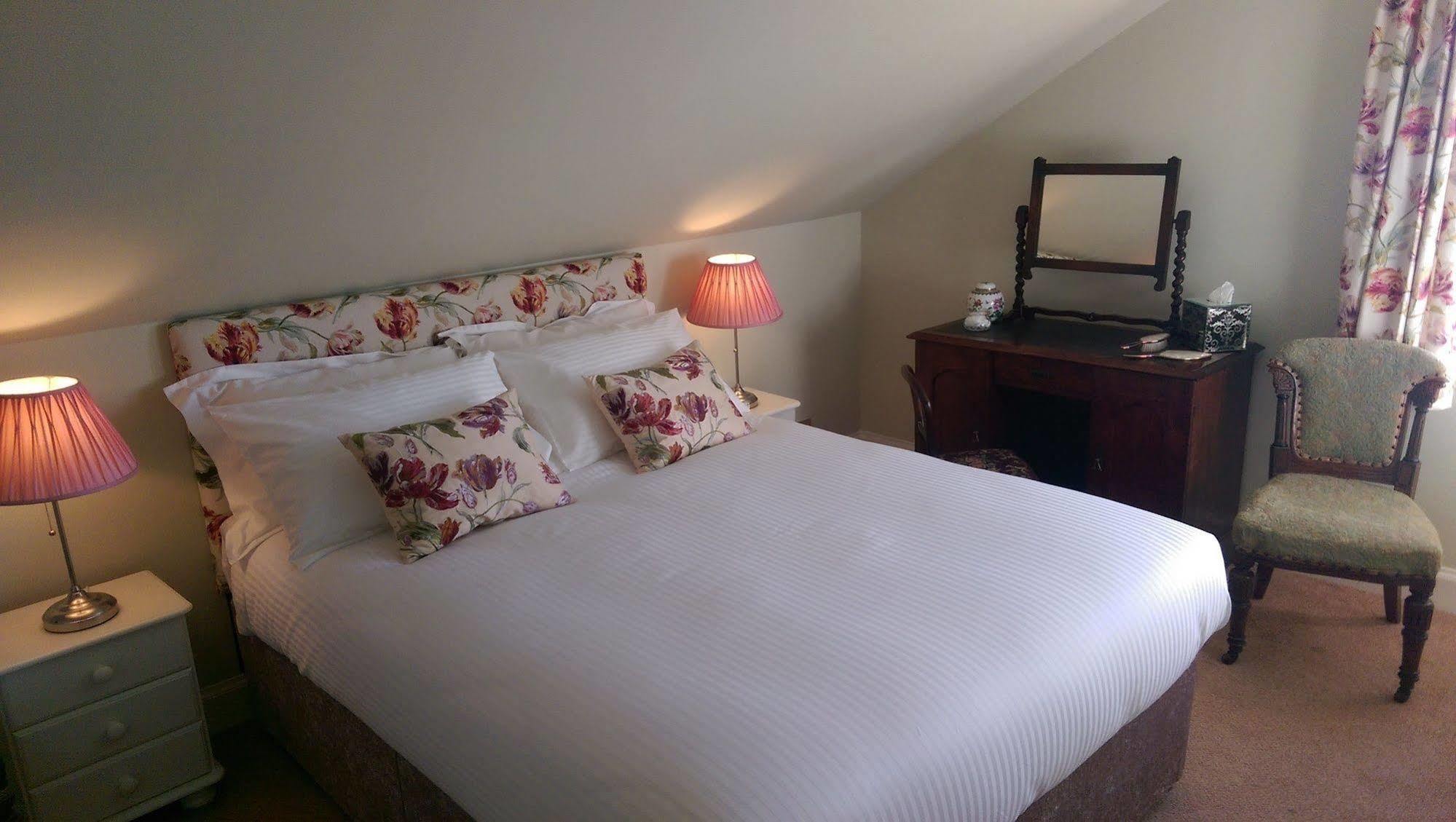 Lochinver Guesthouse Ayr Kültér fotó