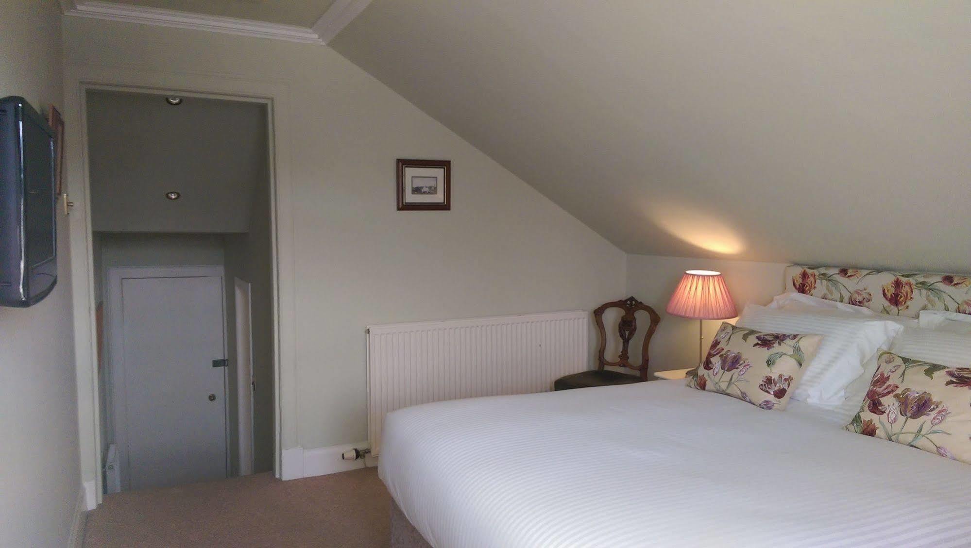 Lochinver Guesthouse Ayr Kültér fotó